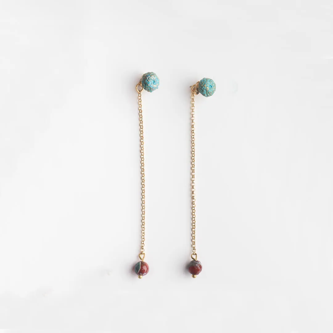 Acorn ornaments - long earrings