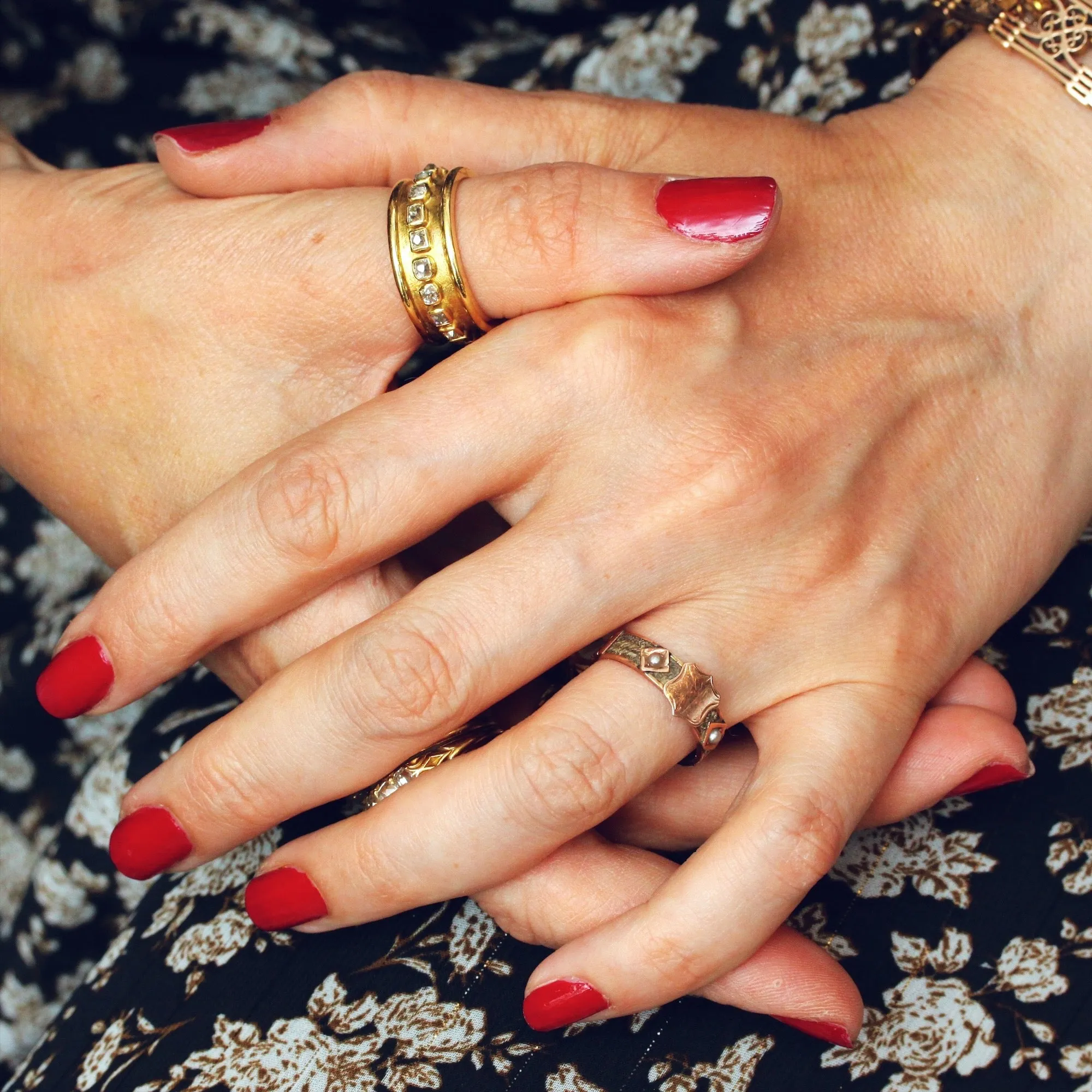 Date 1900 Braided Hair Band Ring