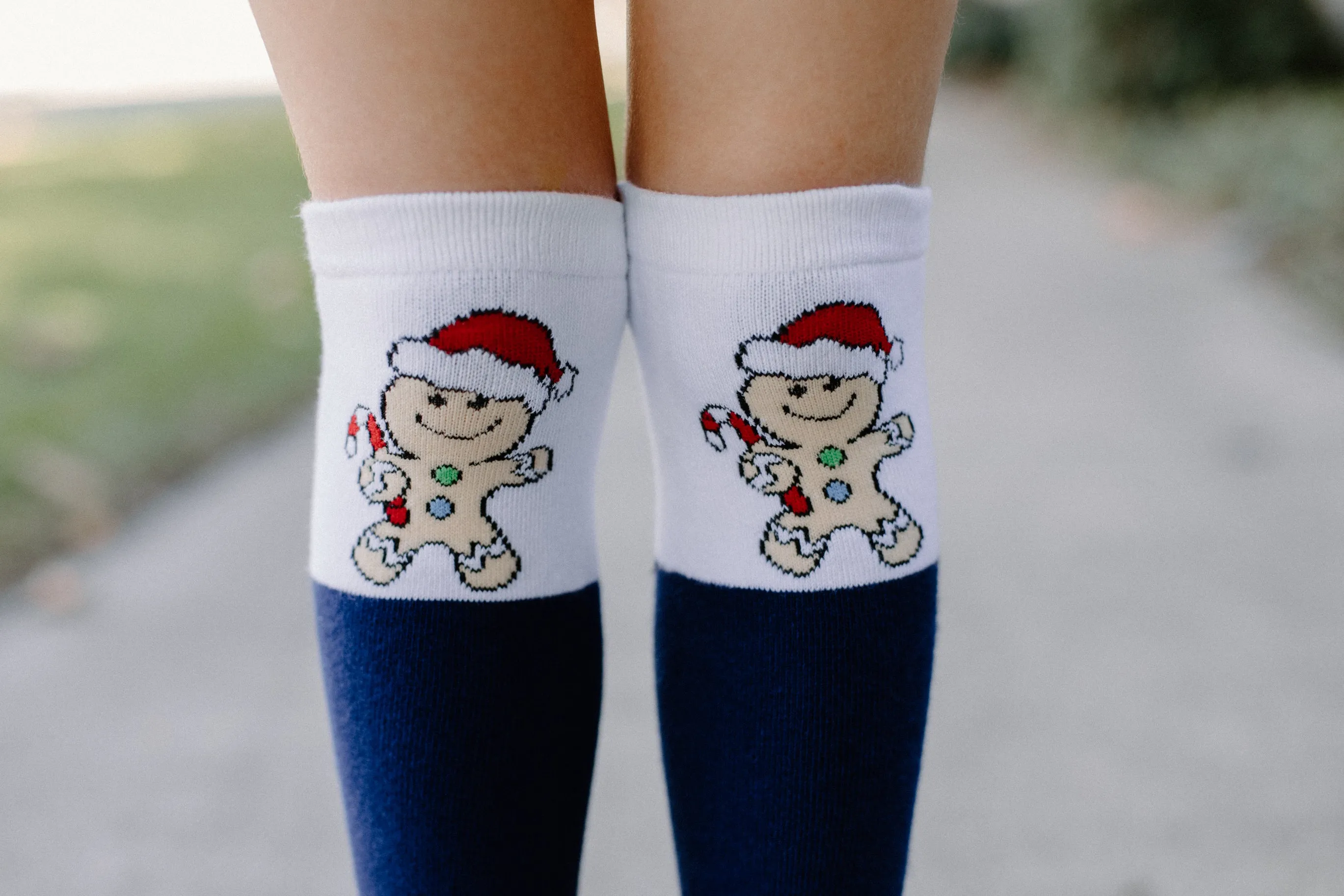 GINGERBREAD MAN SOCKS