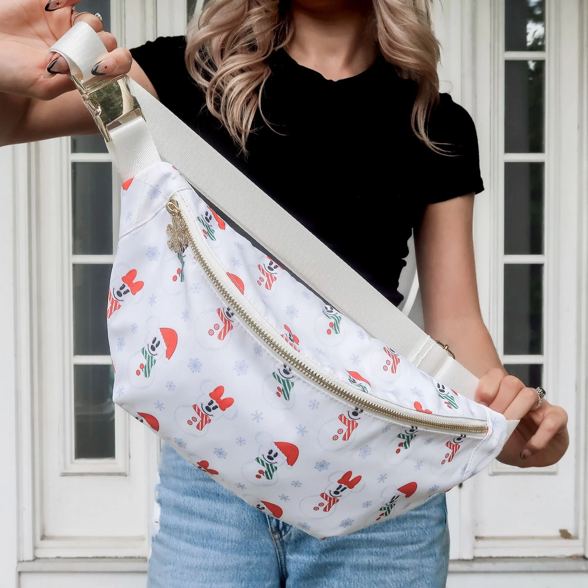 Mickey and Minnie Snowman Scented Fanny Pack