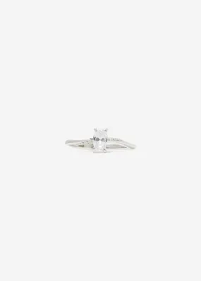 Oval Solitaire Ring Midi Pavé 0.3 - 0.5 Ct