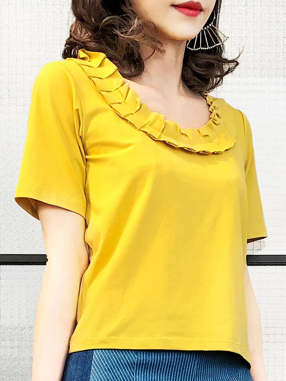 Surprise Sale! Yellow Pleated Ruffle Collar Short Sleeves Cotton Blend Tee